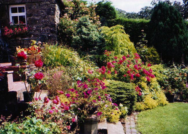 garden&highpike.jpg (32987 bytes)